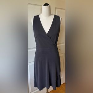 LOFT V-Neck Sleeveless Dress